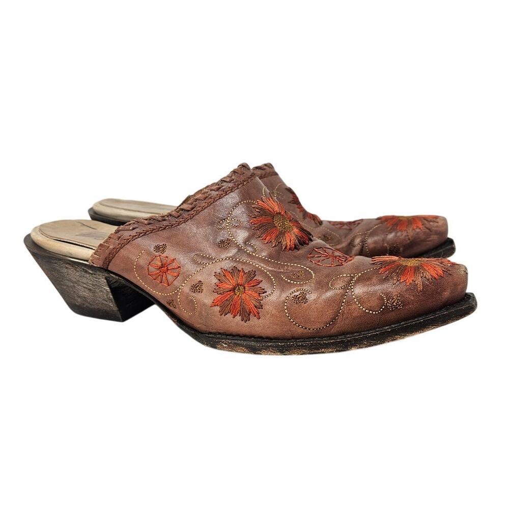 Vintage y2K Dan Post 9 Brown Floral Embroidered Leather Western Mule Boho